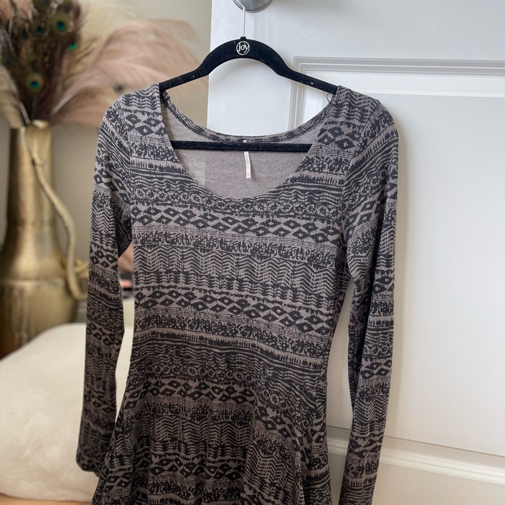 Patterned Gray Long Sleeve Dress